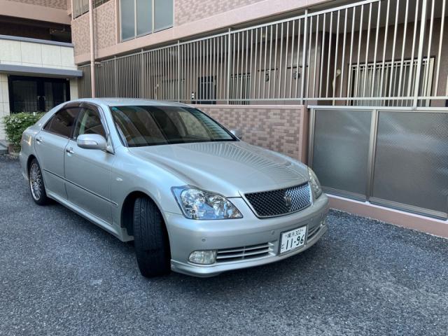 2004 Toyota Crown Athlete