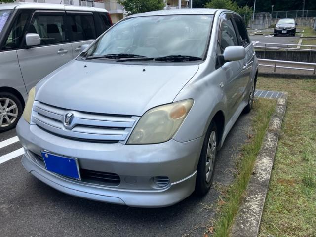 2002 Toyota ist F_L Edition