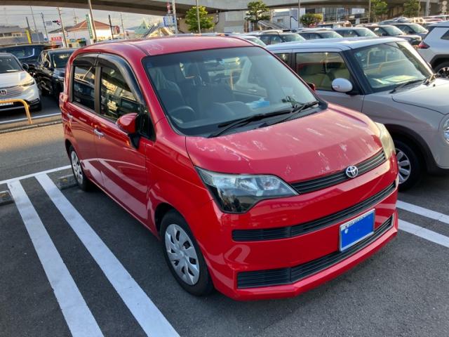 2014 Toyota Spade Y