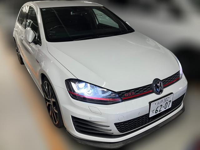 2014 Volkswagen VW Golf GTI Performance