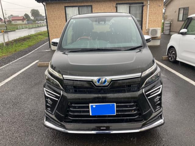 2019 Toyota Voxy Hybrid Special Hybrid ZS Kirameki 2