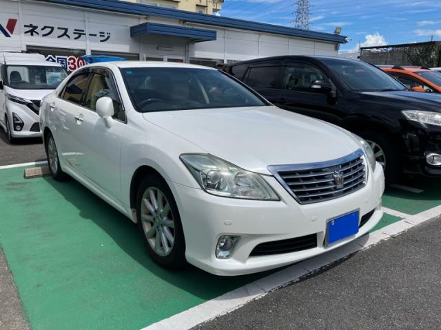 2011 Toyota Crown Royal Saloon Anniversary Edition