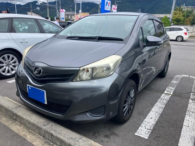 2011 Toyota Vitz 5D F