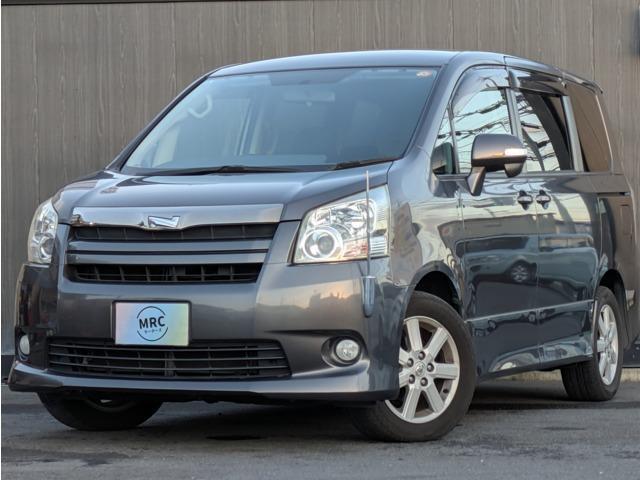 2009 Toyota Noah 2.0Si