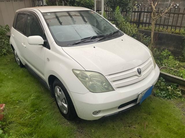 2002 Toyota ist S L Edition