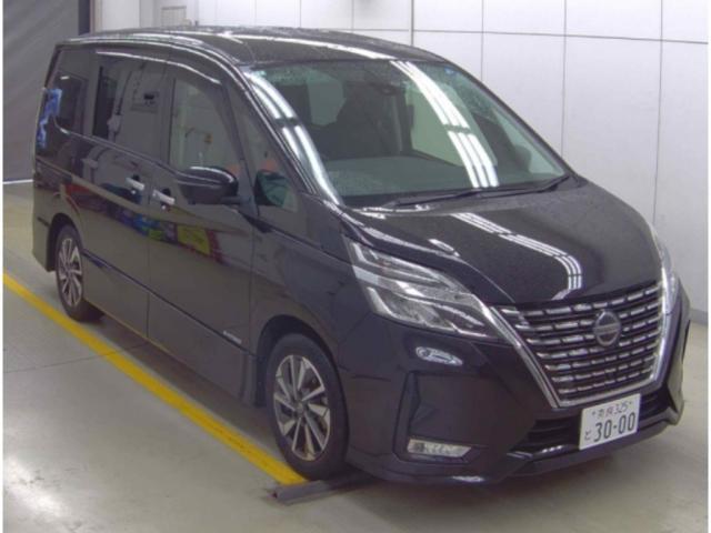 2022 Nissan Serena Highway Star V