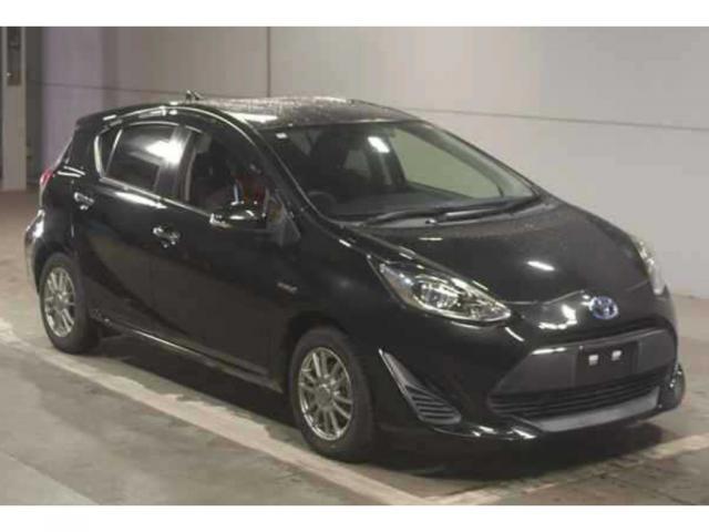 2018 Toyota Aqua S Style Black