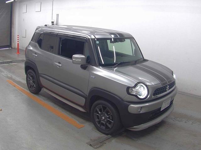 2022 Suzuki XBEE Hybrid MZ Black Interior Package
