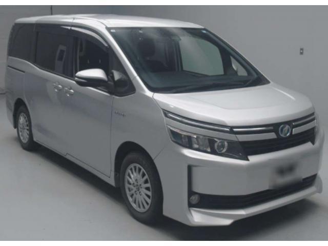 2017 Toyota Voxy Hybrid Hybrid X