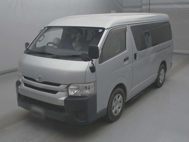 2016 Toyota Hiace Wagon DX
