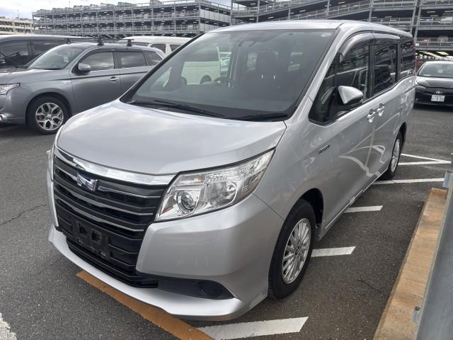 2017 Toyota Noah Hybrid Hybrid X