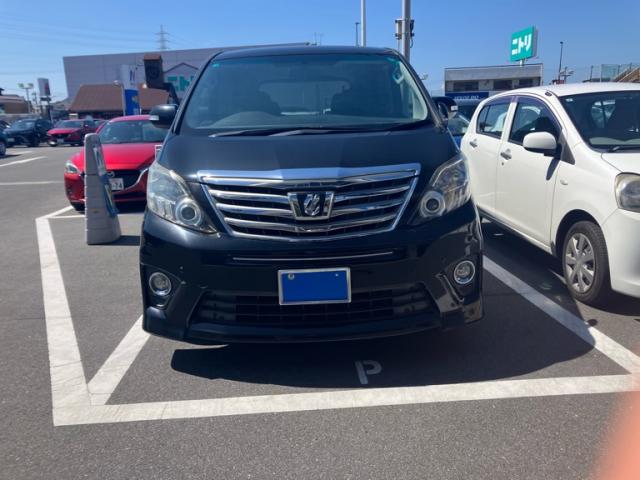 2013 Toyota Alphard 240S