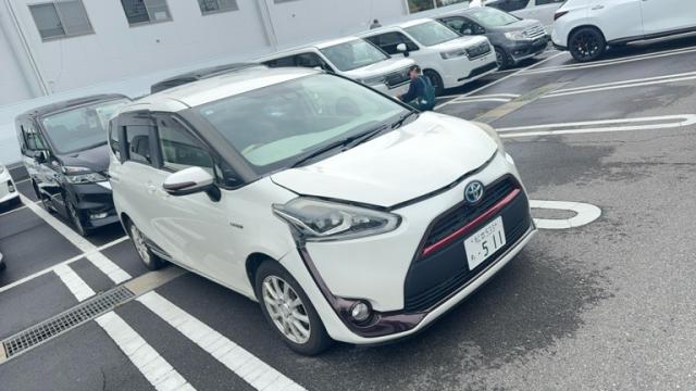 2015 Toyota Sienta Hybrid Hybrid G