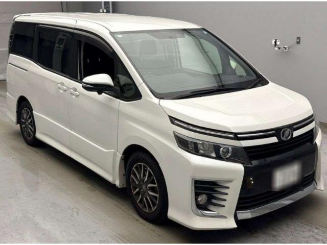 2015 Toyota Voxy ZS