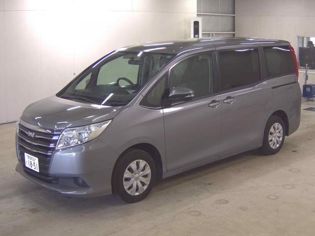2015 Toyota Noah X Delight Plus