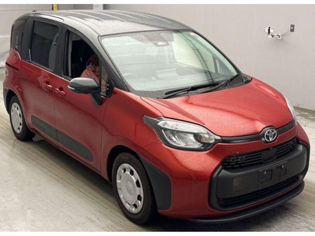 2023 Toyota Sienta G 7 Seater