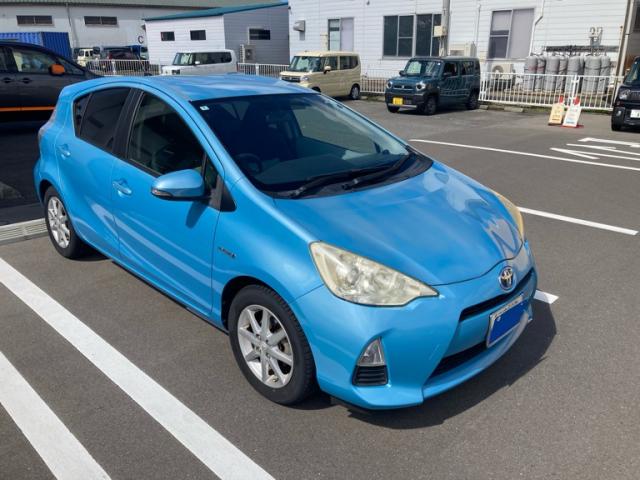 2012 Toyota Aqua S