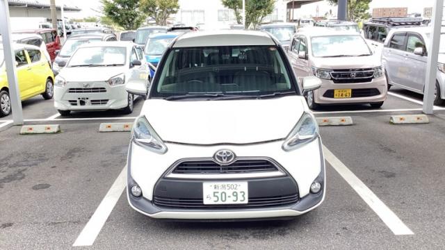 2018 Toyota Sienta Special G Cuero