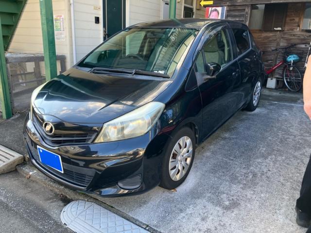 2011 Toyota Vitz 5D U