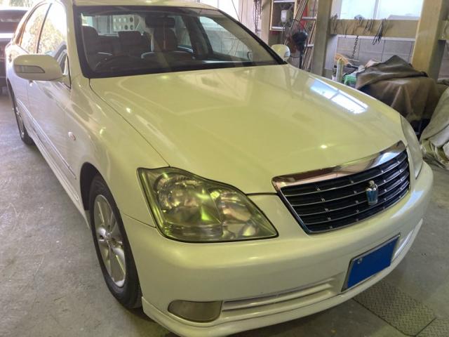 2004 Toyota Crown Royal Saloon