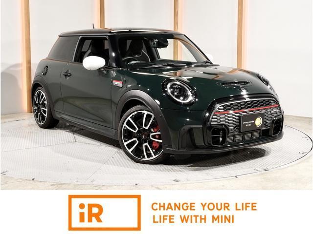 2022 MINI 3HB John Cooper Works John Cooper Works Trim