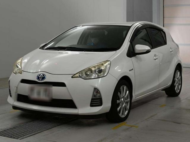 2013 Toyota Aqua G Black Soft Leather Selection