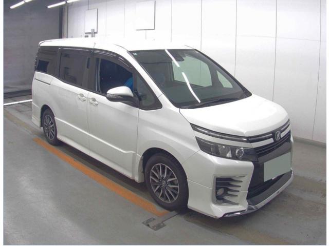 2016 Toyota Voxy ZS Modellista Aero