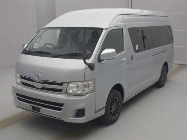 2011 Toyota Hiace Wagon Grand Cabin 4WD
