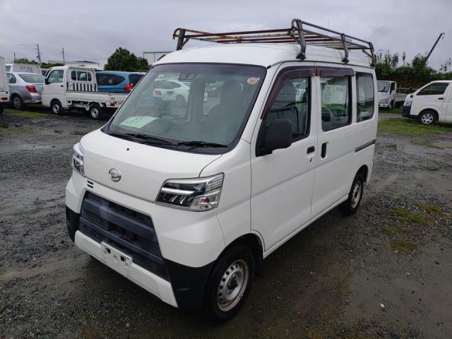 2020 Daihatsu Hijet Cargo Special SA?