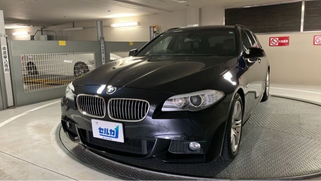2011 BMW 5series Touring 528i Touring M Sport Package