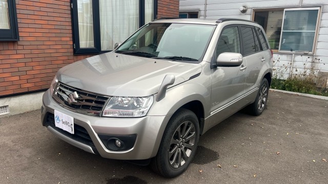 2015 Suzuki Escudo 5D Land Breeze
