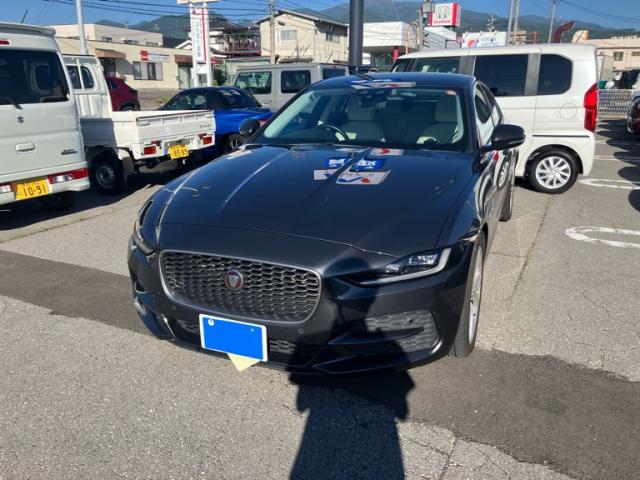 2020 Jaguar XE XE S
