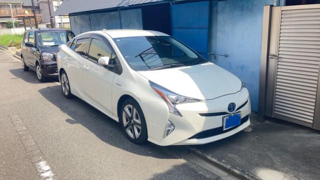 2016 Toyota Prius S Touring Selection
