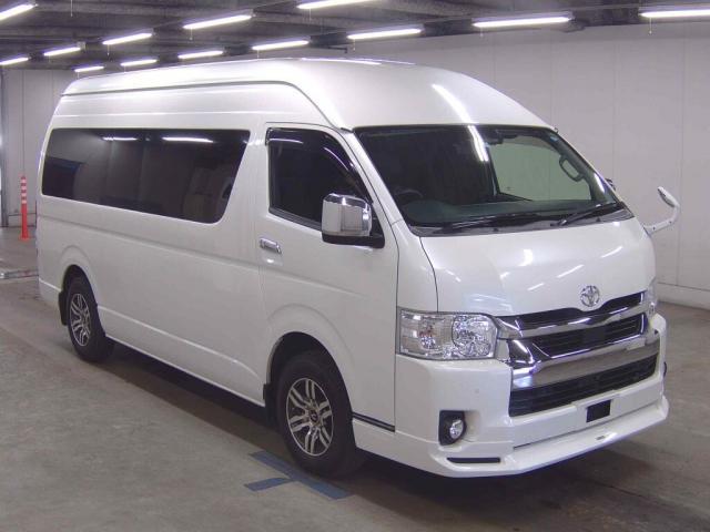 2021 Toyota Hiace Wagon Grand Cabin