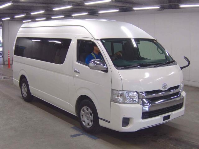 2019 Toyota Hiace Wagon Grand Cabin