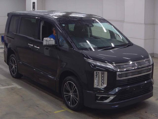2021 Mitsubishi Delica D5 G Power Package