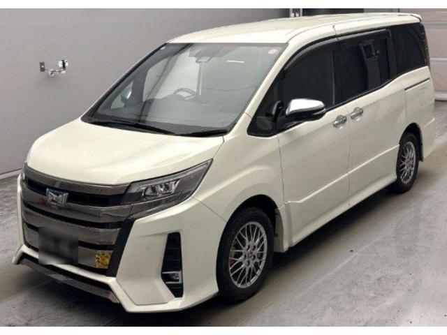 2021 Toyota Noah Hybrid Hybrid Si Double Bee?