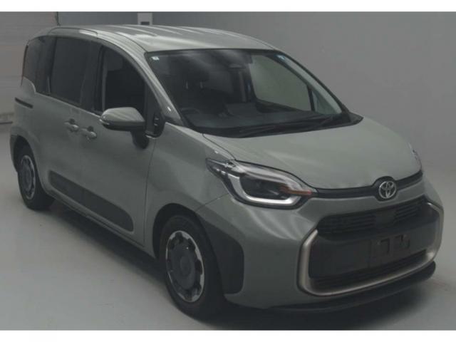 2023 Toyota Sienta Z