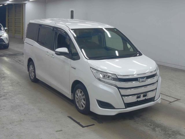 2017 Toyota Noah Hybrid Hybrid X Late Model