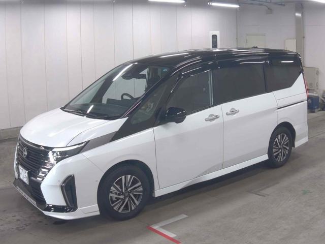 2024 Nissan Serena e-POWER e-POWER Luxion