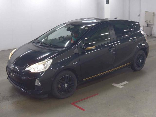2014 Toyota Aqua G