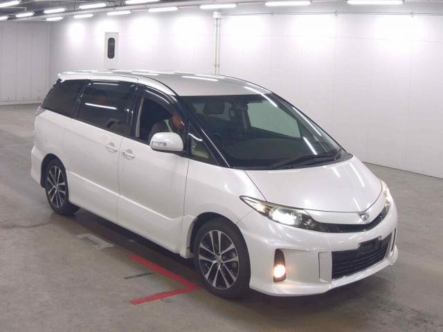 2013 Toyota Estima Aeras