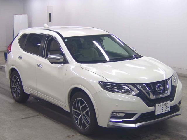 2018 Nissan X-Trail Mode Premier High Contrast Interior