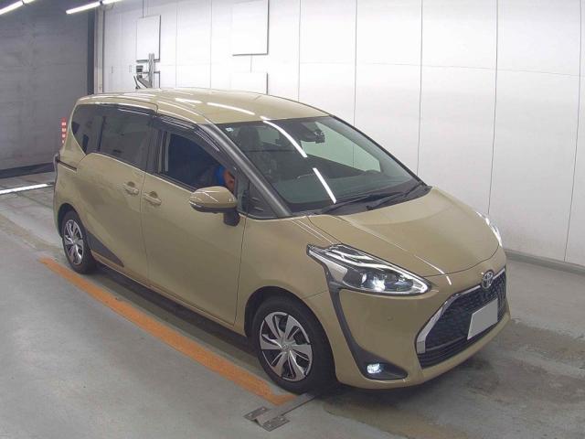 2022 Toyota Sienta Funbase G Cuero Panoramic View Compatible Navi Ready Package