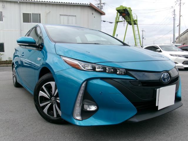 2022 Toyota Prius PHEV A Premium ★ Toyota Safety Sense Equipped!