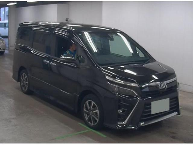 2018 Toyota Voxy ZS Kirameki