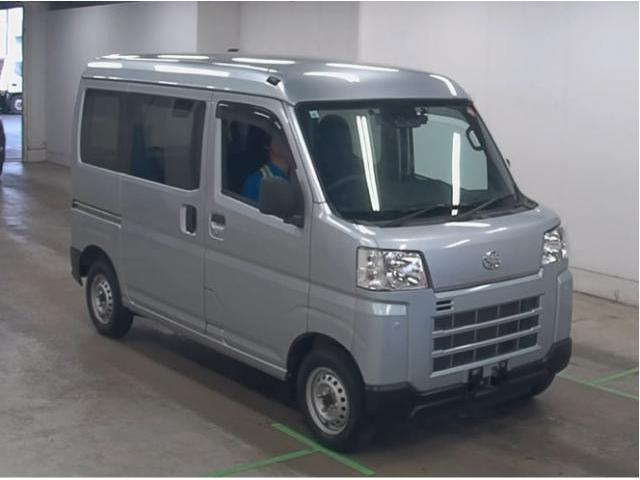 2022 Daihatsu Hijet Cargo Deluxe