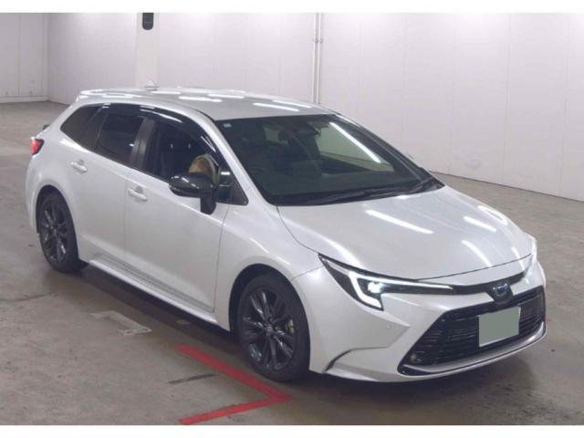 2022 Toyota Corolla Touring HV Hybrid Double V