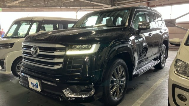 2025 Toyota LandCruiser ZX