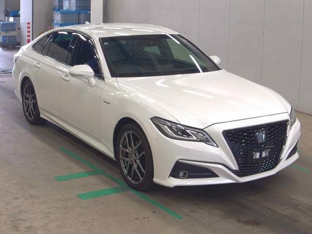 2020 Toyota Crown Hybrid S
